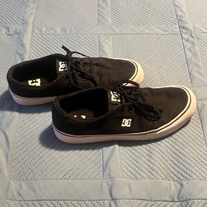 DC Men's Black and White Sneakers